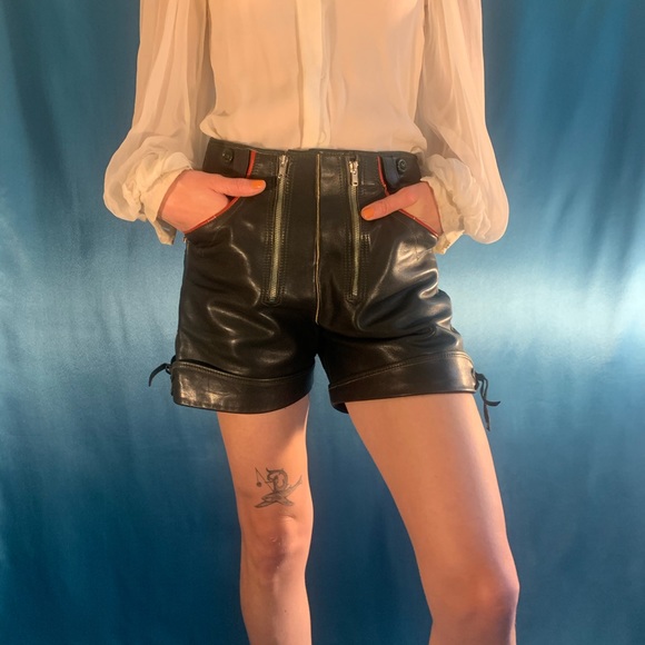 Vintage German leather biker Fetish style shorts - Picture 2 of 12